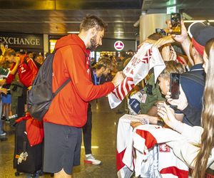 Powrót siatkarzy po zwycięstwie w Lidze Narodów