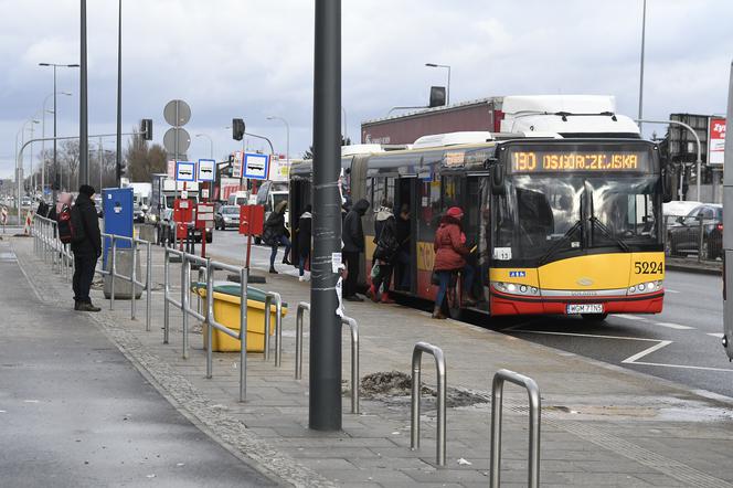 Przystanki autobusowe- Radzymińska