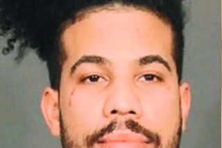 Komik poszukiwany za postrzelenie w metrze