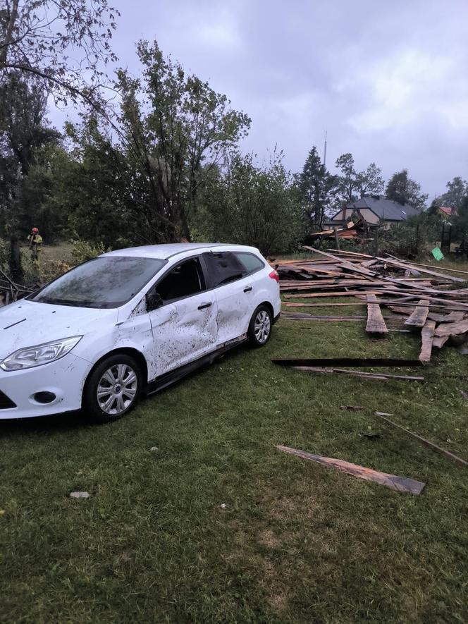 Trąba powietrzna w Łódzkiem. Zniszczenia w gminie Poświętne