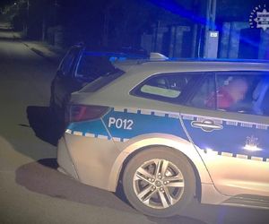 Pijany kierowca uciekał przed policją w Sączowie. Miał blisko 2 promile i już wcześniej stracił prawo jazdy