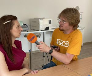 Wakacyjny patrol Eska Summer City w olsztyńskim oddziale Szkoły Policealnej Pascal