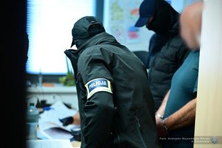 Afera korupcyjna na Podkarpaciu. Inspektor brał łapówki od ukraińskich kierowców