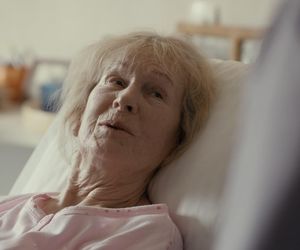 Na dobre i na złe odc. 957. staruszka Basia (Ewa Decówna)