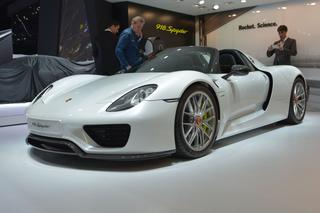 Hybrydowe Porsche 918 Sypder znów wezwane do serwisu