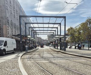 Tramwaje wróciły na Rynek w Katowicach. A to wciąż plac budowy