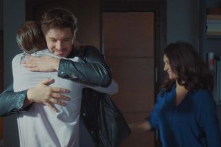 M jak miłość odc. 1838. Marcin (Mikołaj Roznerski), Olek (Maurycy Popiel), Aleksandra (Małgorzata Pieczyńska)