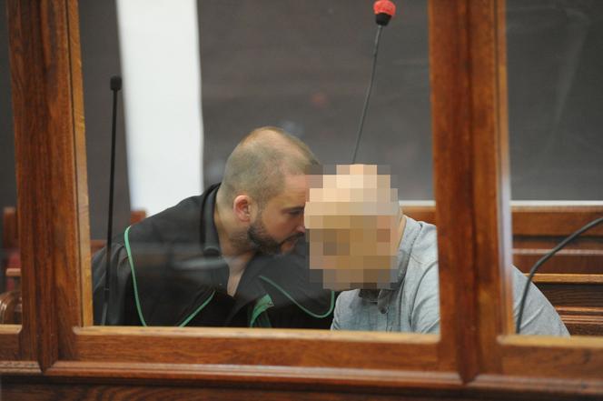 Mieli zlecić zabójstwo policjanta? Obaj stanęli przed sądem w Koszalinie. Co im grozi?