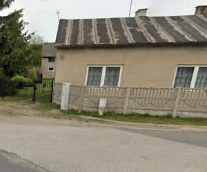 Trzy osoby martwe w samochodzie zaparkowanym w garażu