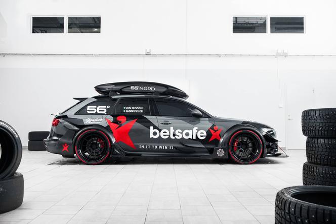 Jon Olsson Audi RS6 Avant DTM 