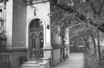 Tak wyglądały bydgoskie szkoły ponad 100 lat temu. Na archiwalnych zdjęciach widać uczniów uczących się pisać na maszynach, szkolne gabinety lekarskie