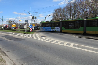 Naprawa przejazdu tramwajowego na ulicy Starołęckiej
