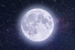 Pełnia Księżyca 1 sieprnia 2023 otworzy bramy piekła. Księżyc Głodnych Duchów przyniesie trudne pożegnania