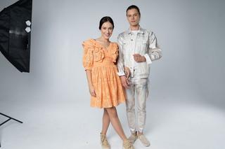 Barwy szczęścia, odcinek 2375 - opis, streszczenie: Kacper i Madzia biorą udział w sesji zdjęciowej. Natalia odkrywa, że firma chce kontynuować współpracę tylko z dziewczyną