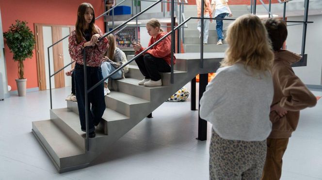 Barwy szczęścia odc. 3191. Emilka (Jessica Frankiewicz), Emil (Artem Malaszczuk)