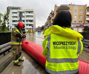 W Elblągu wylała rzeka. Wprowadzono stan pogotowia przeciwpowodziowego. „Każdy z nas się boi”