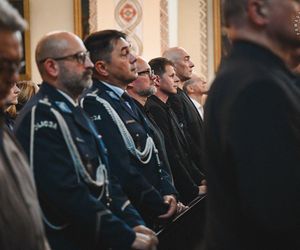 Pogrzeb komendanta policji w Bieruniu. Młodszy inspektor Dariusz Waligóra odszedł na wieczną służbę