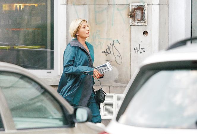 Edyta Olszówka zdrowo się prowadzi ale wciąż pali!