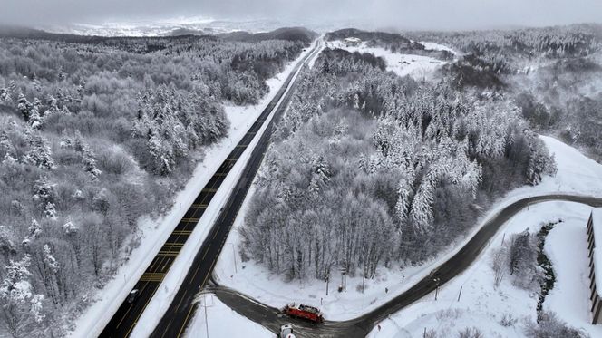 Ulubiony kierunek Polaków zasypany śniegiem. Są ofiary śmiertelne. "Katastrofa"