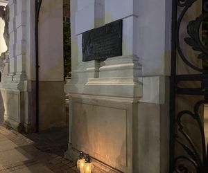 Masakra siekiera na Uniwersytecie Warszawskim. Kobieta z podciętą głową