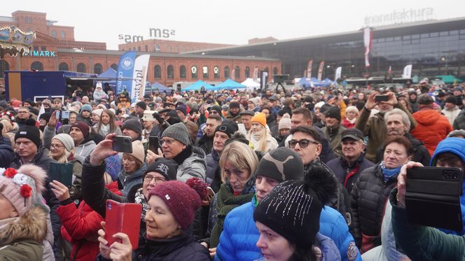 Łódzki Piknik Niepodległościowy. Mieszkańcy świętowali w Manufakturze [ZDJĘCIA]