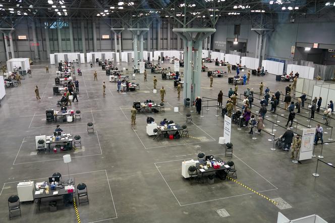 Uczniowie wracają do klas