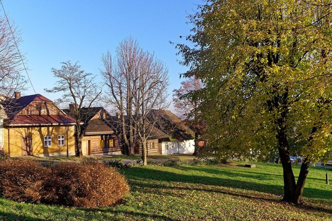 Najlepsze małe miejscowości w Małopolsce do odwiedzenia w wakacje. TOP 10 według AI