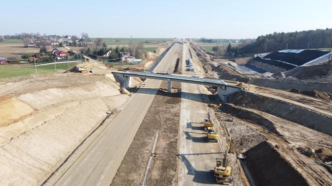 Trwa budowa S7 na odcinku Miechów - Szczepanowice