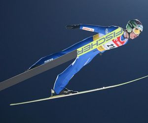 Skoki dzisiaj Transmisja TV. Gdzie oglądać Puchar Świata w Lillehammer? Mikst piątek 22.11 stream online