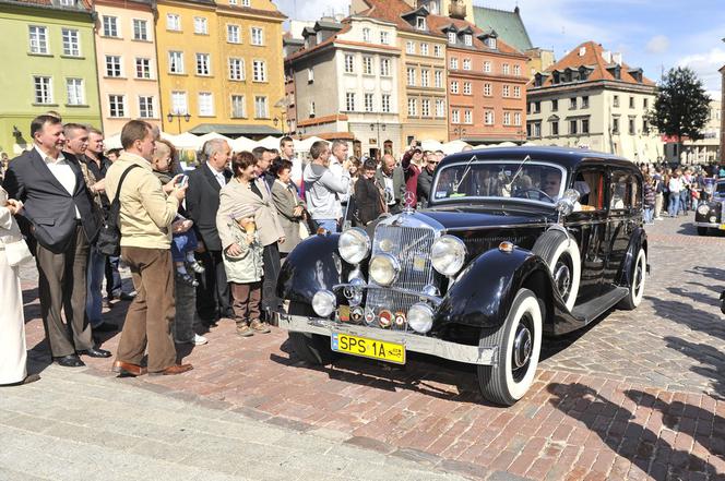 Parada Mercedesów w Warszawie 