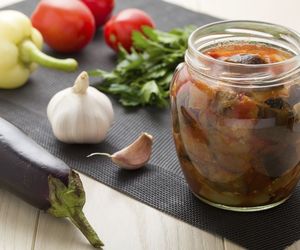 Marynowane bakłażany: przepis na bakłażany do słoika