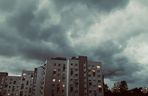 Orkan przechodzi przez województwo śląskie. Gwałtowne burze i ulewny deszcz