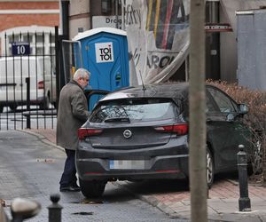 Ardanowski zaparkował jak na polu