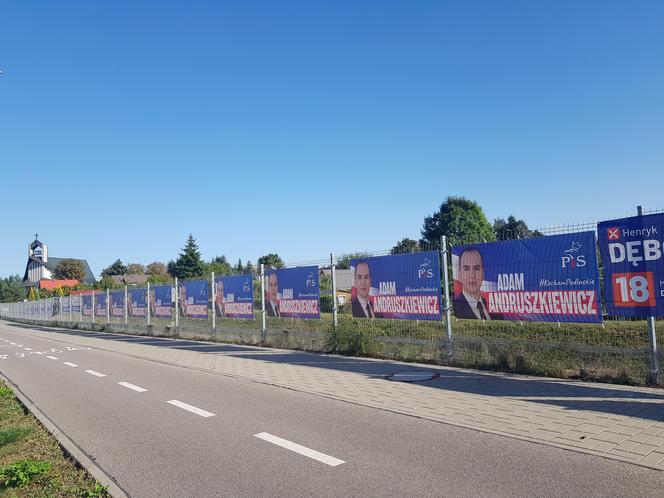 Plakaty wyborcze zalały cały Białystok. Wiszą już na każdym słupie. Sprawdźcie te najciekawsze [ZDJĘCIA]