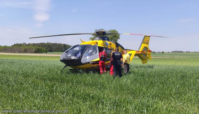 Groźny wypadek pod Łodzią. Mężczyzna przygnieciony przez quada w ciężkim stanie