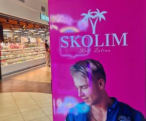 Skolim i automat z perfumami