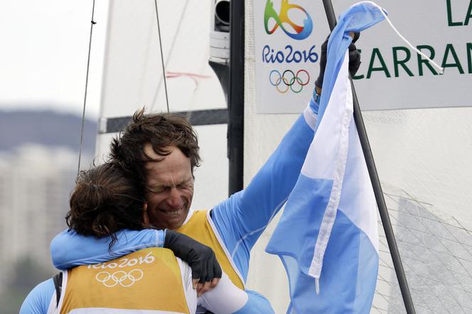 Rio 2016: Argentyński żeglarz POKONAŁ raka i wywalczył olimpijskie ZŁOTO!