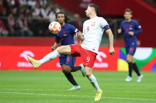 Holandia - Polska Gdzie oglądać mecz? Transmisja TV i stream online 4.09.2025
