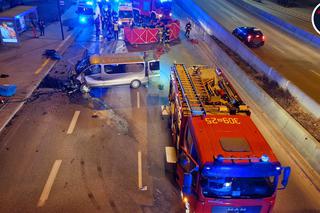 Jechał pod prąd i zmiażdżył nadjeżdżający samochód. Śmiertelny wypadek na Mokotowie