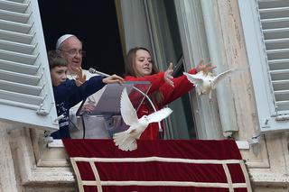 Szatan poluje na papieża Franciszka