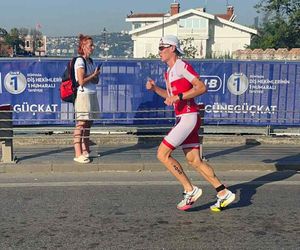 Dwóch młodych bydgoszczan wróciło z wielkim sukcesem z Mistrzostw Europy i Azji w Triathlonie w Stambule
