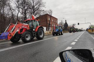 Protest rolników. Traktory blokują główne drogi na Śląsku 