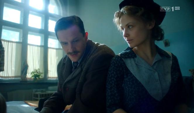 Ludzie i bogowie odc. 8. Leszek Zaręba "Onyks" (Jacek Knap), Bronka (Anna Karczmarczyk)