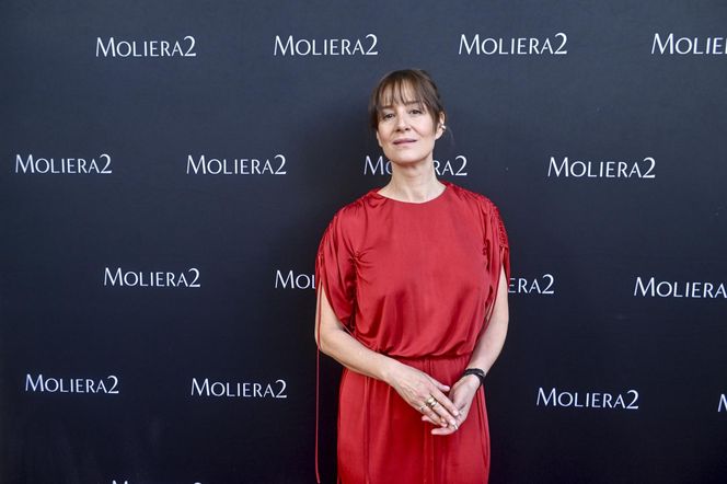 Ostaszewska, Dębska, Woźniak-Starak jako modowe divy. Tłum gwiazd na pokazie Zienia