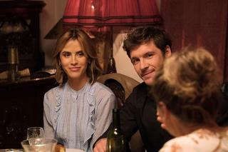 M jak miłość, odcinek 1781: Marcin pozna prawdę o ukrytych talentach Kamy! Rodzina już go nie wypuści – ZDJĘCIA, ZWIASTUN