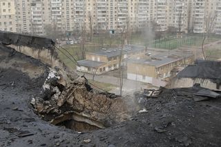 Ukraina. Trzy ofiary śmiertelne nocnego ataku Rosjan na Kijów. Zginęło 5-letnie dziecko 