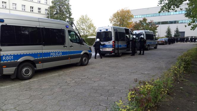Śląscy policjanci ćwiczą przed szczytem klimatycznym