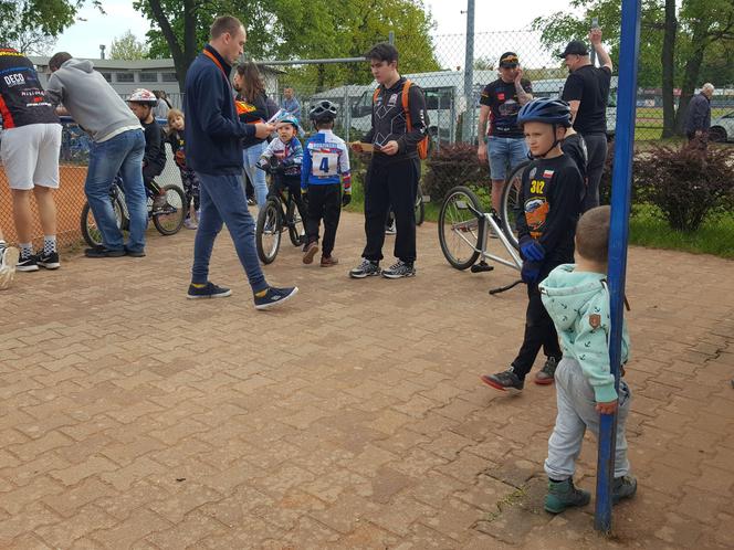 W małym ciele duży duch walki. Rywalizacja żaków i młodzików w Lesznie