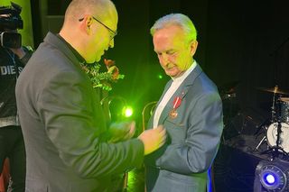 Medal Gloria Artis dla ks. Jerzego Hajdugi