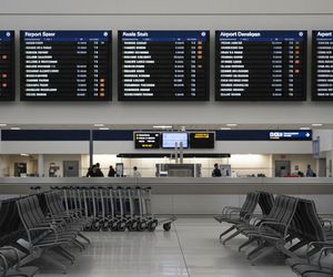 Shutdown paraliżuje lotniska w USA. Czy podróże lotnicze stały się pułapką?